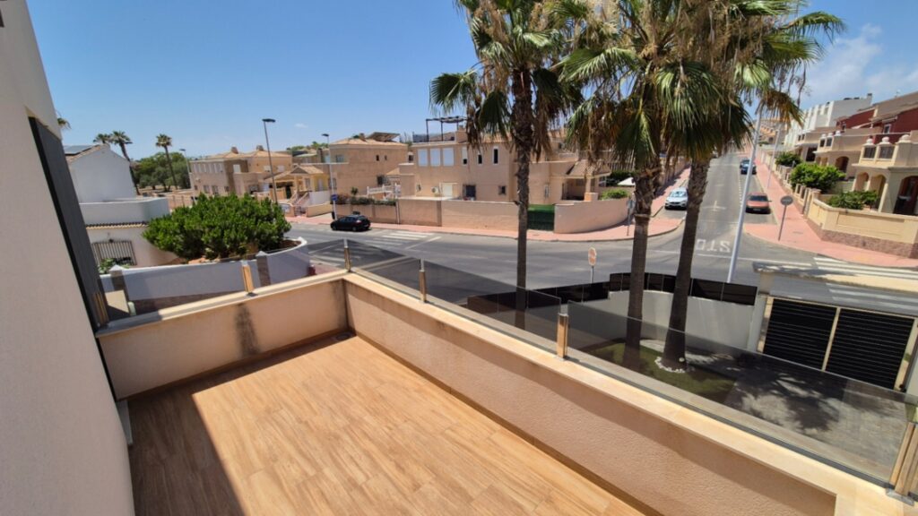 Villa w Torrevieja - oferta MLSC4750121