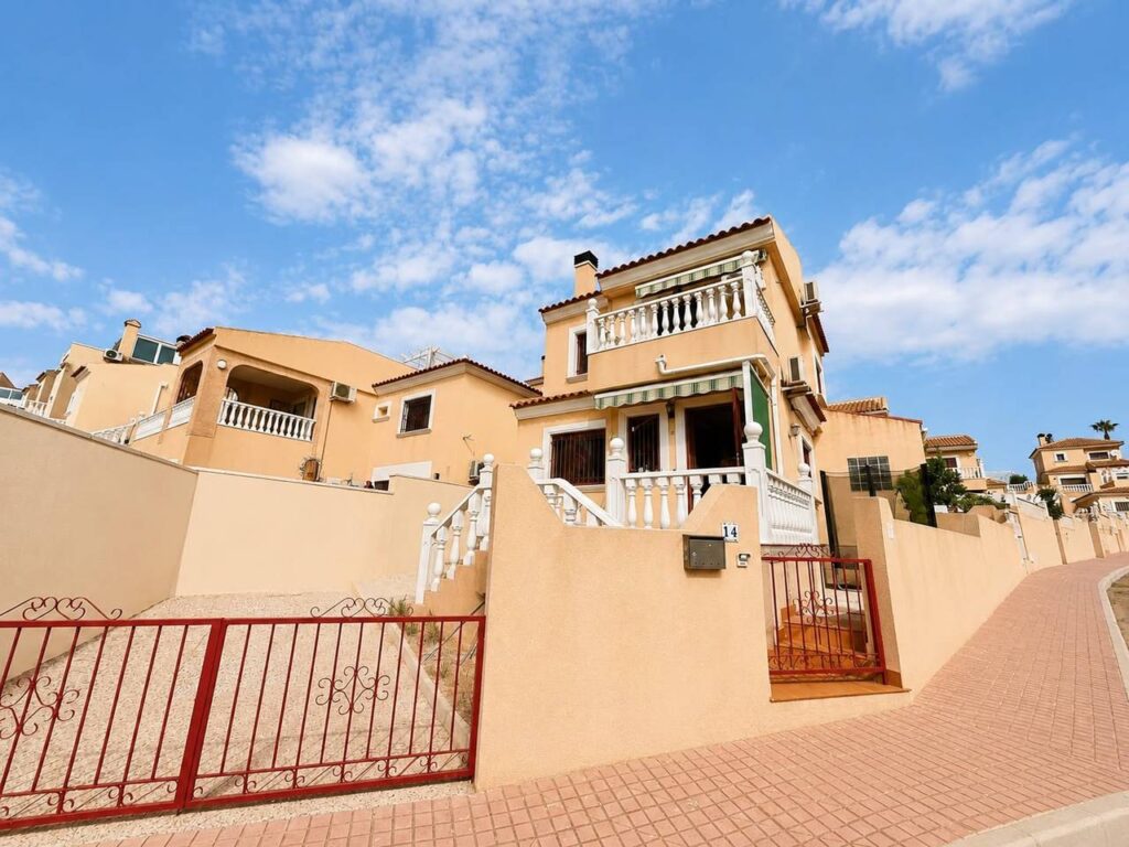 Villa w Villamartin - oferta MLSC3566520