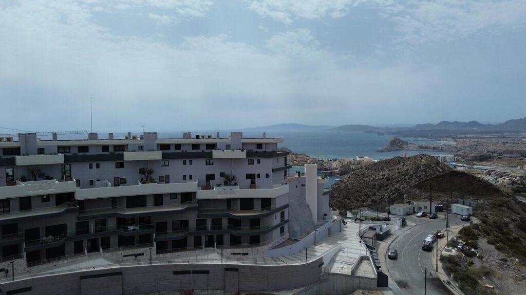 Apartment w Aguilas - oferta MLSC6549999