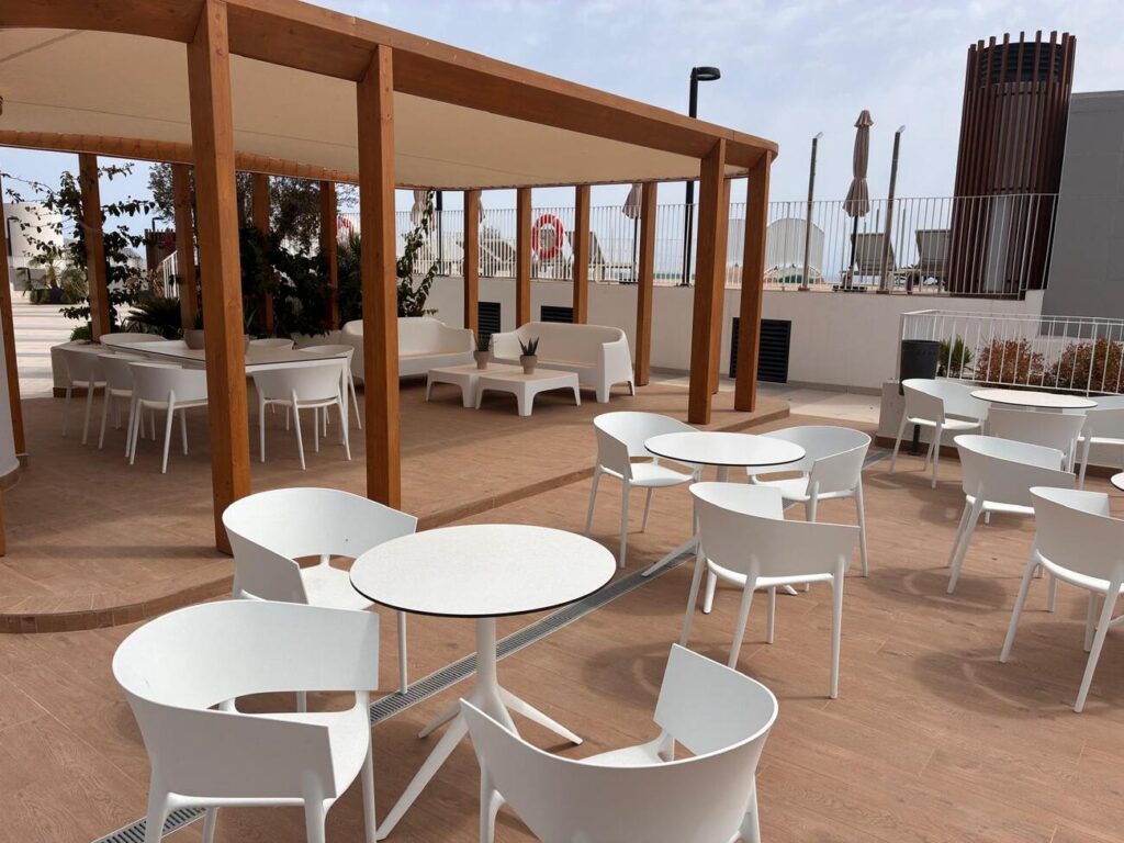 Apartment w Aguilas - oferta MLSC6549999