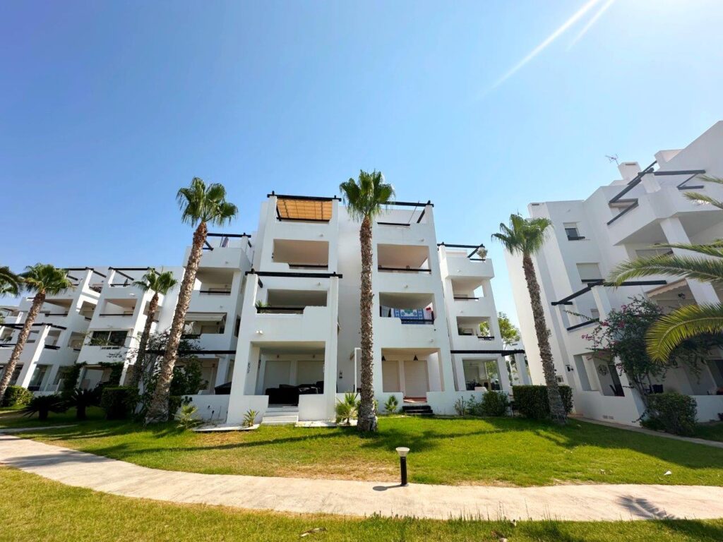 Apartment w Las Terrazas de la Torre Golf Resort - oferta MLSC6908062