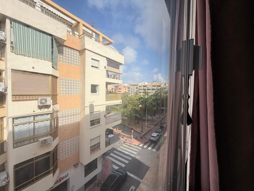 Apartment w Torrevieja - oferta MLSC1297327