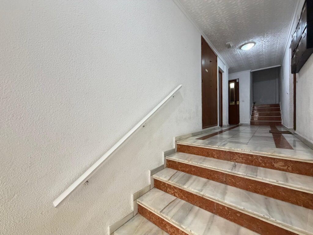 Apartment w Torrevieja - oferta MLSC1297327