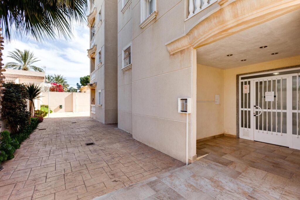 Apartment w Torrevieja - oferta MLSC1877959