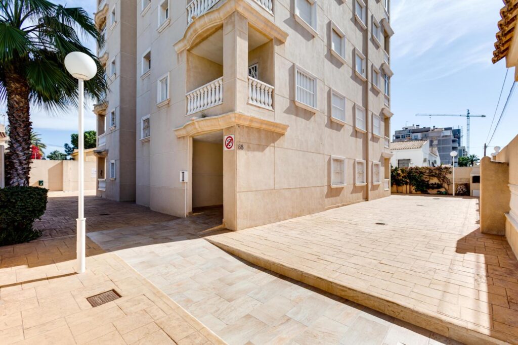Apartment w Torrevieja - oferta MLSC1877959