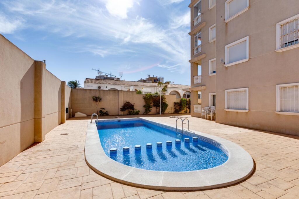 Apartment w Torrevieja - oferta MLSC1877959