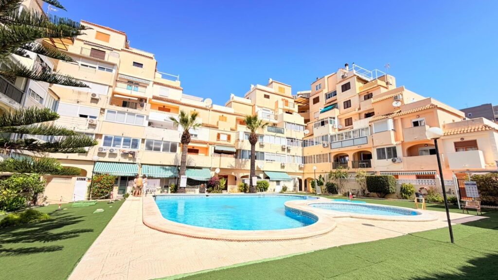 Apartment w Torrevieja - oferta MLSC2311056