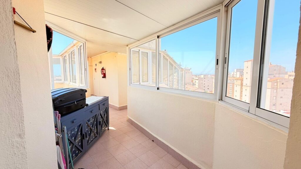 Apartment w Torrevieja - oferta MLSC2311056