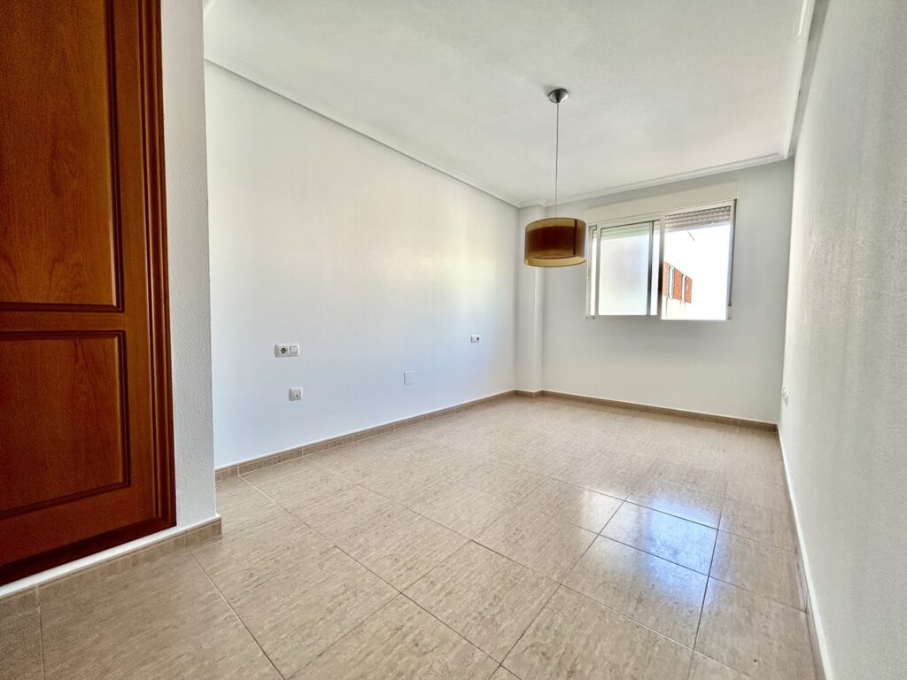 Apartment w Torrevieja - oferta MLSC321474