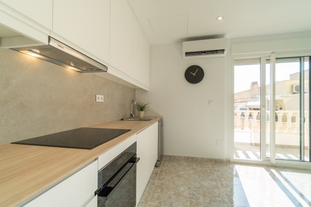 Apartment w Torrevieja - oferta MLSC3772743