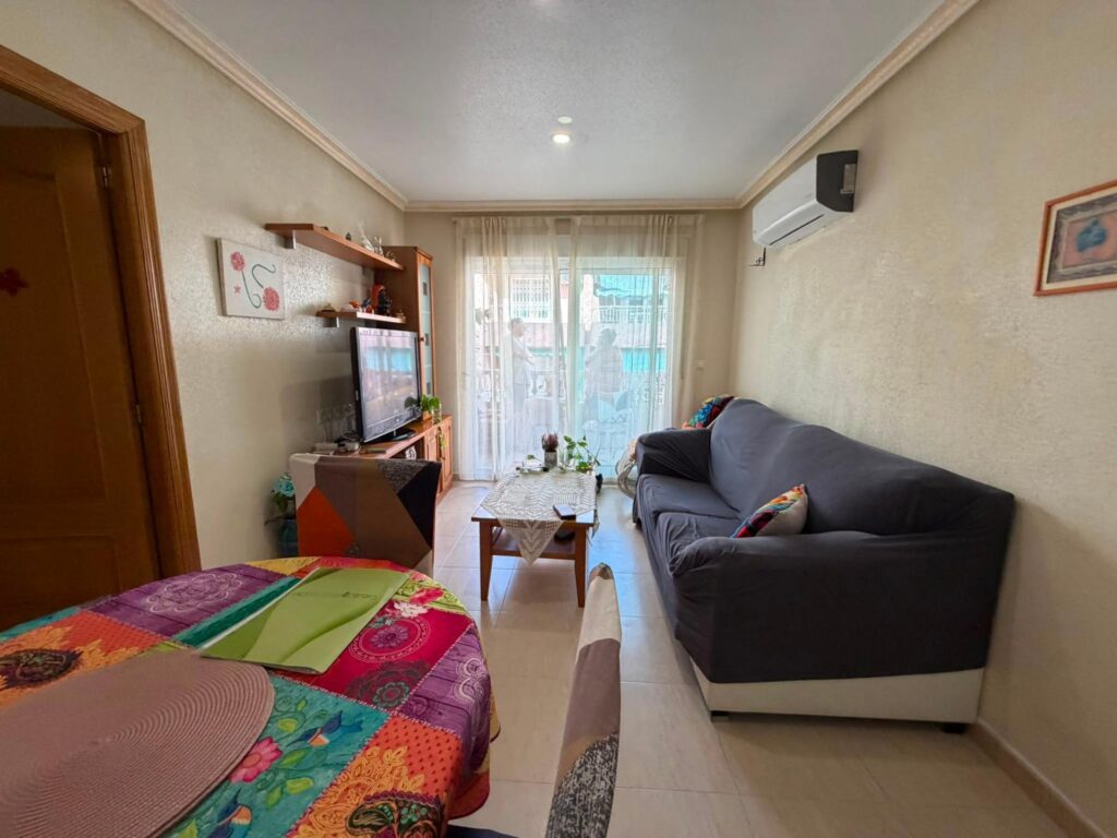 Apartment w Torrevieja - oferta MLSC3888702
