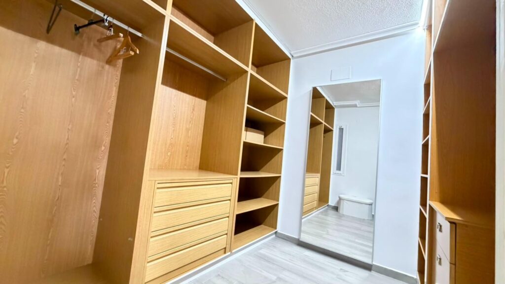 Apartment w Torrevieja - oferta MLSC3998106