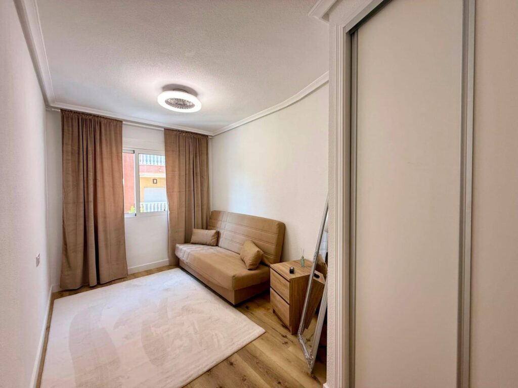 Apartment w Torrevieja - oferta MLSC5841326