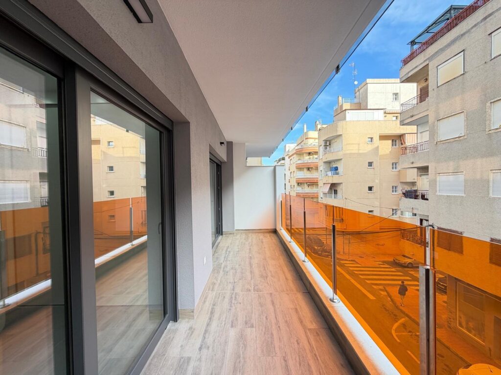 Apartment w Torrevieja - oferta MLSC6109492