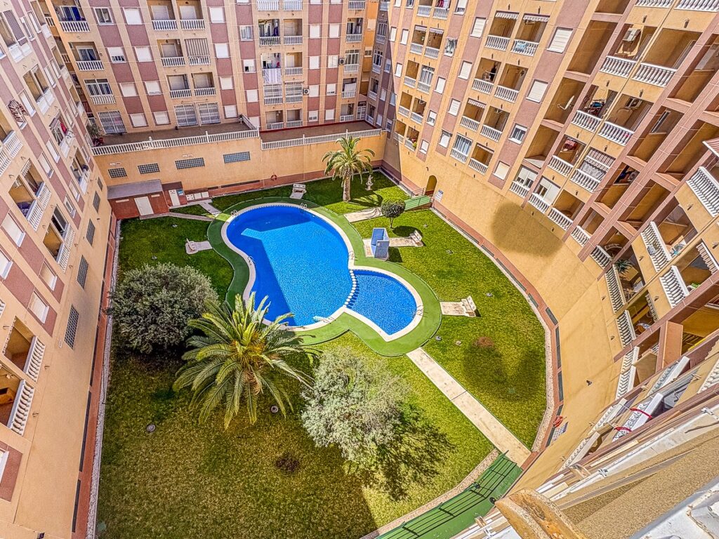 Apartment w Torrevieja - oferta MLSC7676530