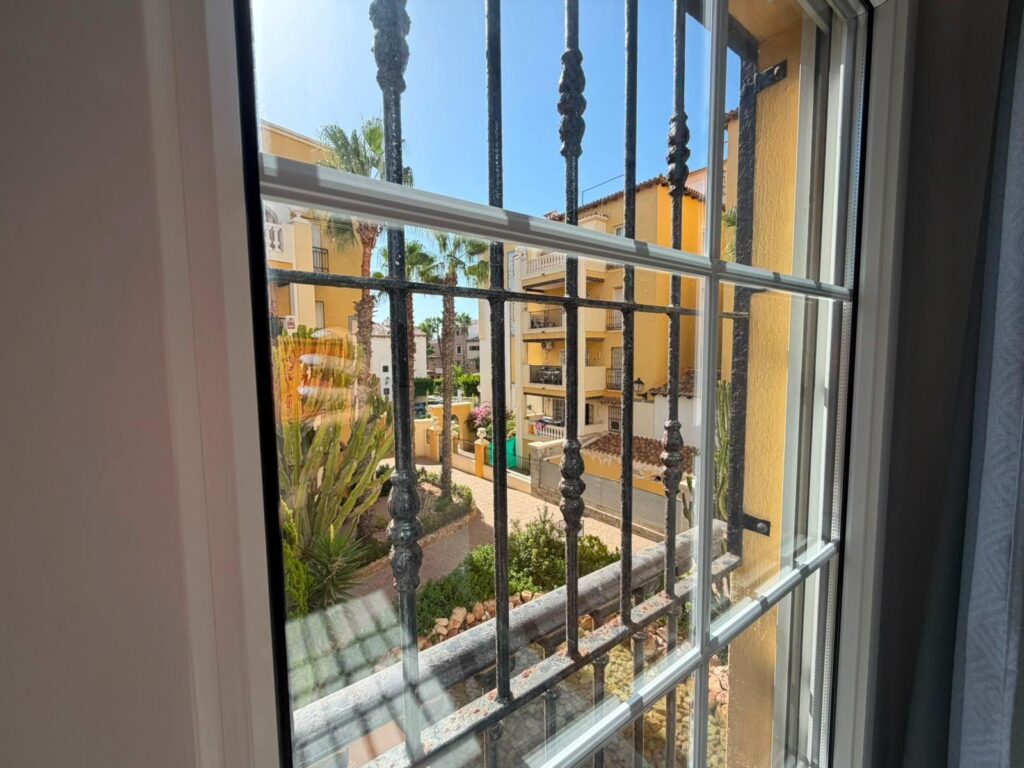 Apartment w Torrevieja - oferta MLSC8268646