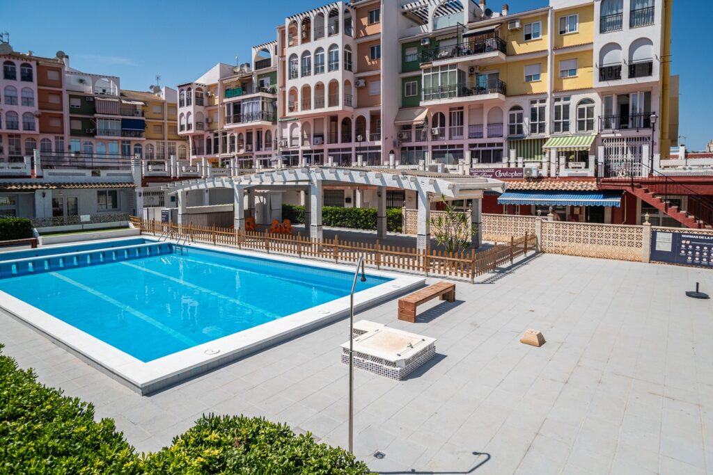 Commercial w Torrevieja - oferta MLSC6427395