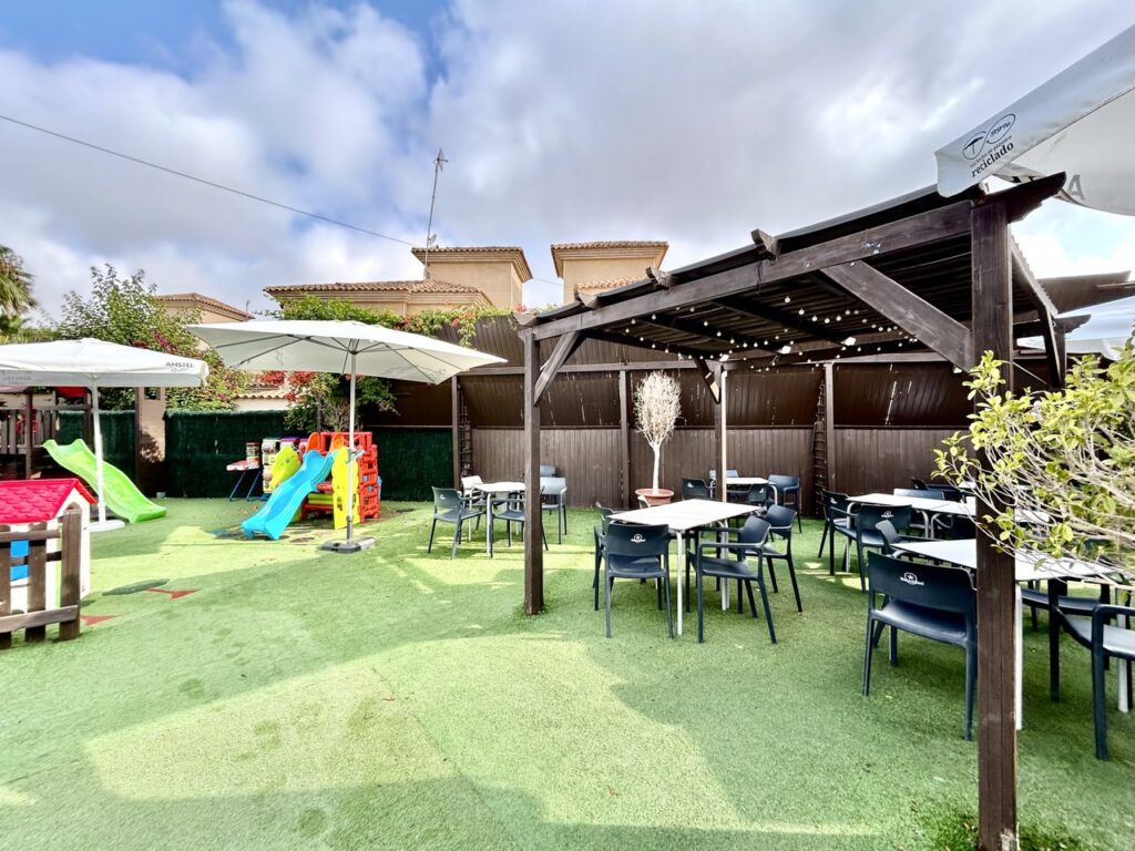 Commercial w Villamartin - oferta MLSC1424729