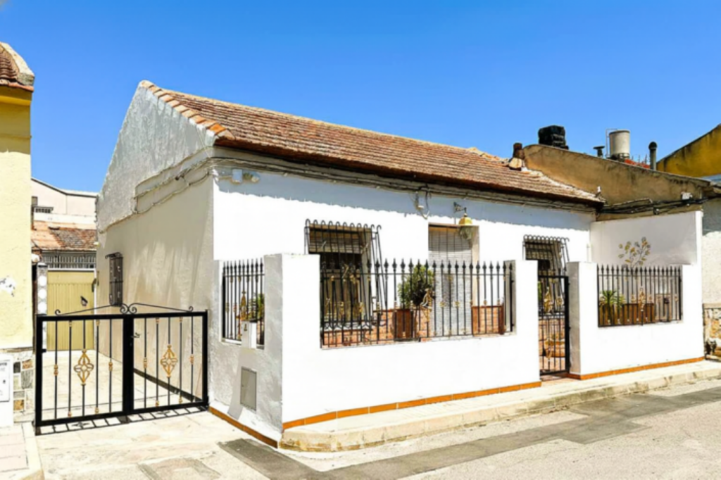 Property w Rafal - oferta MLSC660148