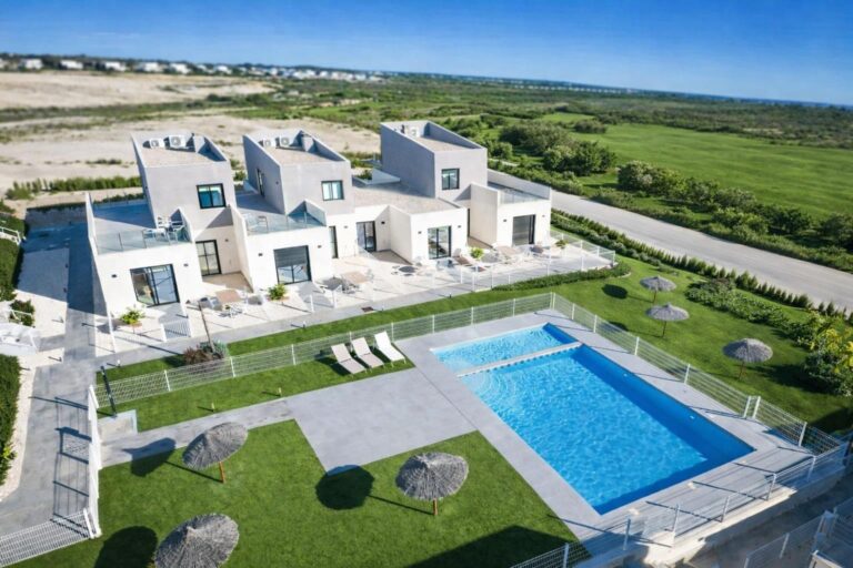 Town House w Baños y Mendigo - oferta N9978