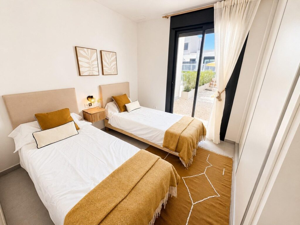Town House w Baños y Mendigo - oferta N9979