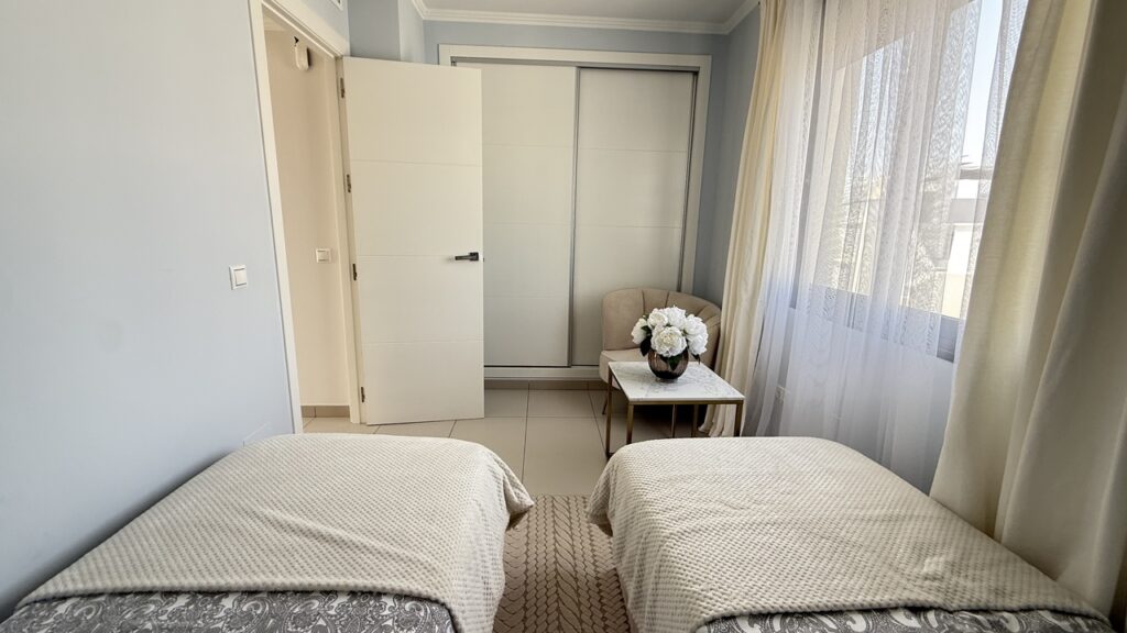 Town House w Cabo Roig - oferta MLSC8359669