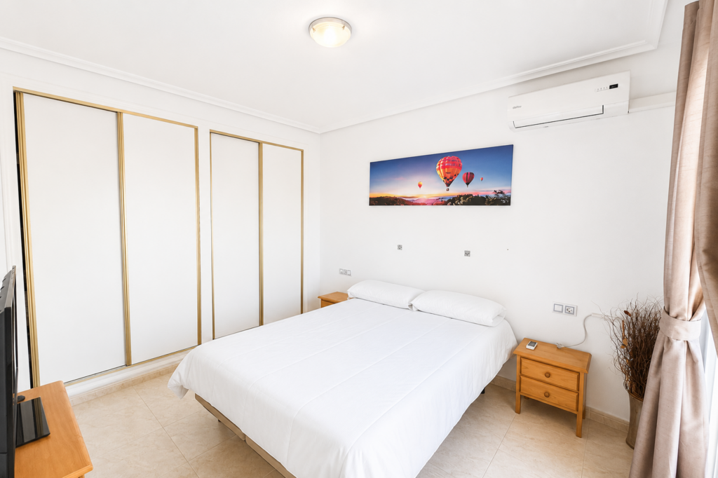 Town House w Campoamor - oferta MLSC4890791