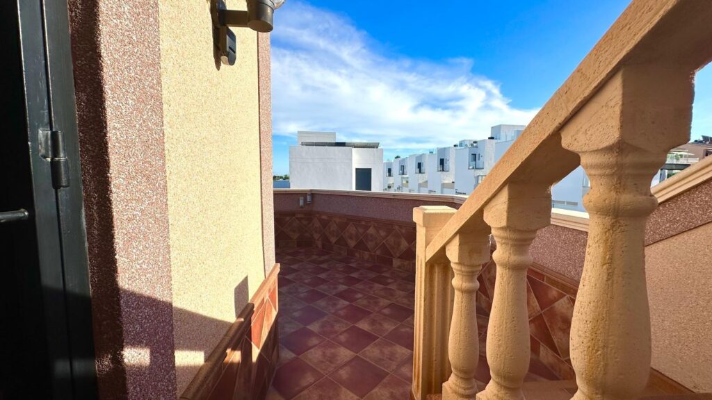Town House w Torrevieja - oferta MLSC8480289