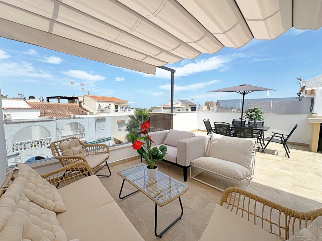 Town House w Torrevieja - oferta MLSC9054068