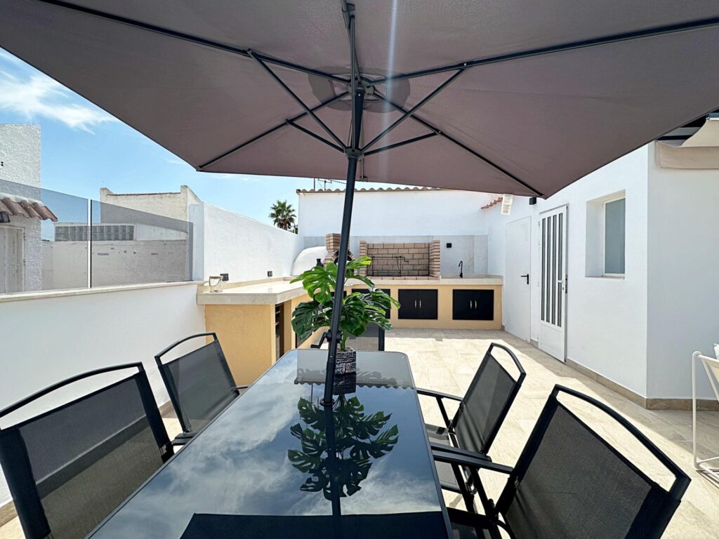Town House w Torrevieja - oferta MLSC9054068