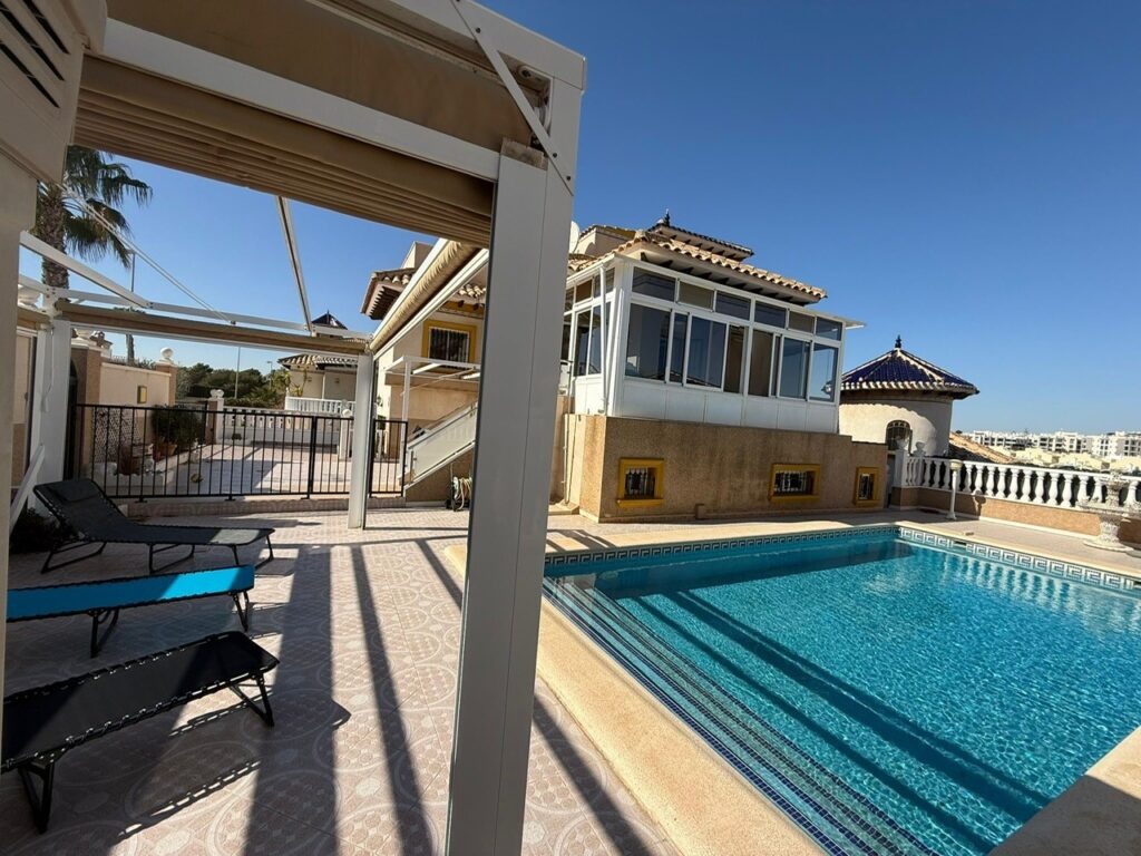 Villa w Orihuela Costa - oferta MLSC5851464