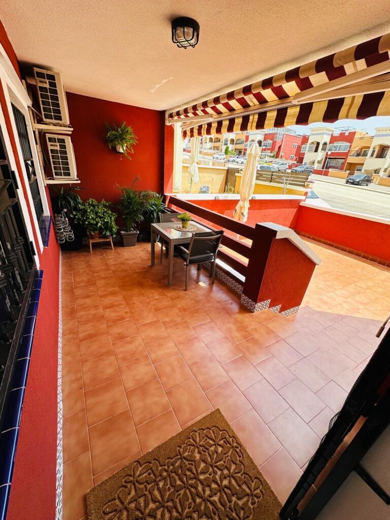 Villa w Orihuela Costa - oferta MLSC6649118