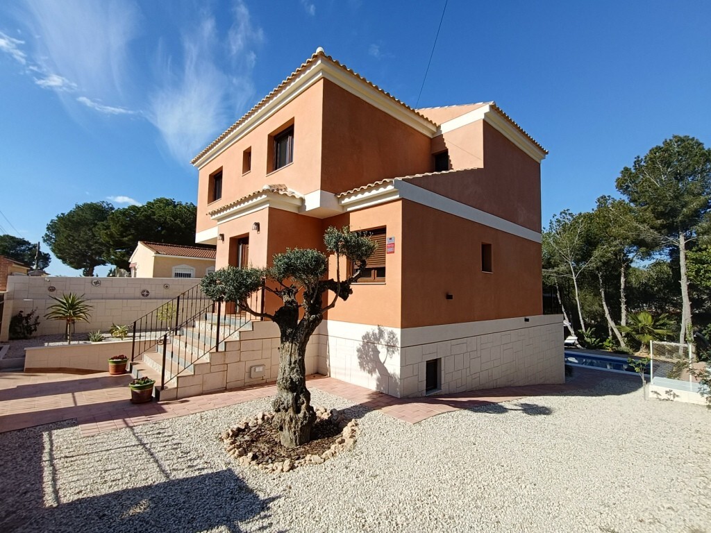 Villa w Pilar de La Horadada - oferta MLSC142470