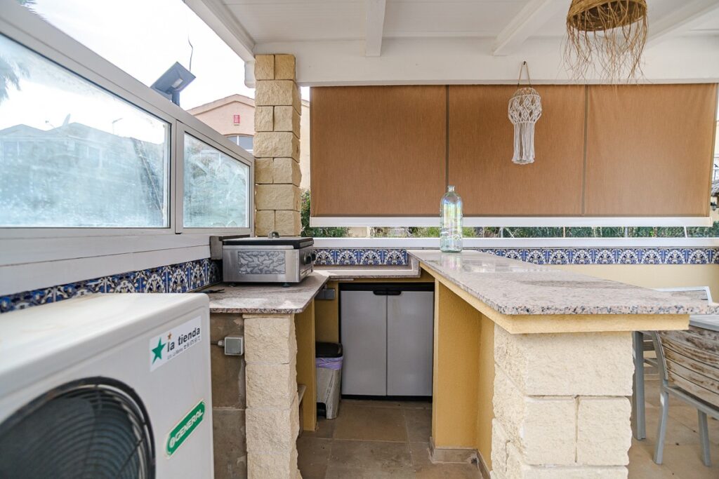 Villa w San Fulgencio - oferta MLSC4239853