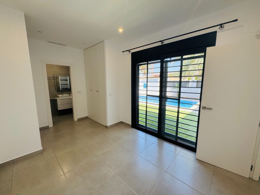 Villa w San Pedro del Pinatar - oferta MLSC3123386