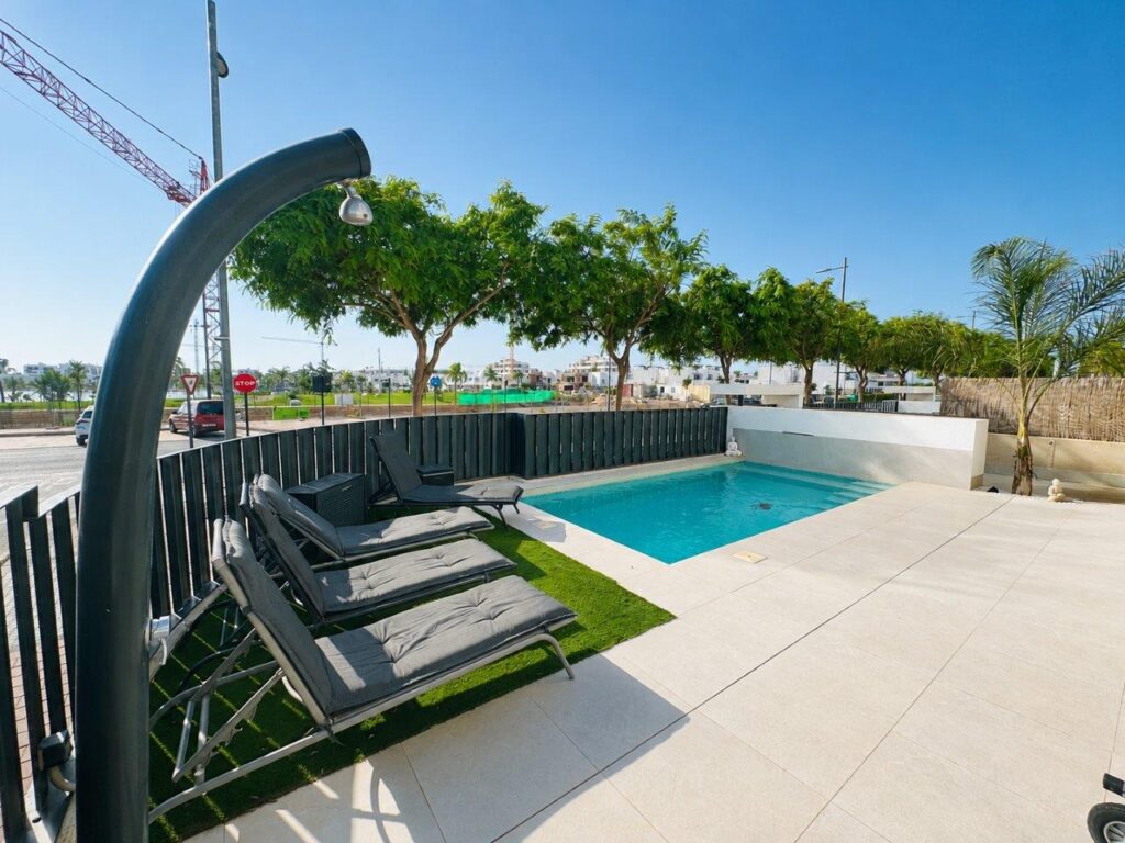 Villa w Santa Rosalia Resort - oferta MLSC7744851