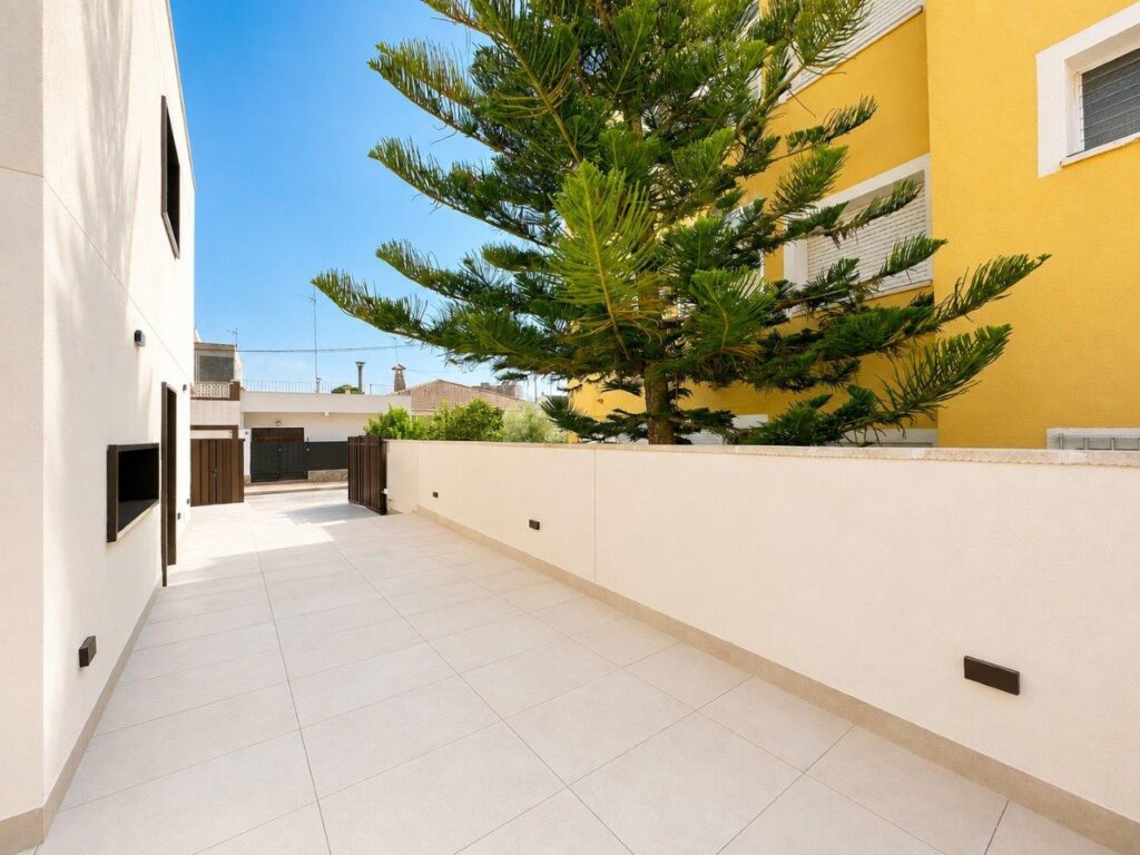 Villa w Santiago de la Ribera - oferta MLSC7845887