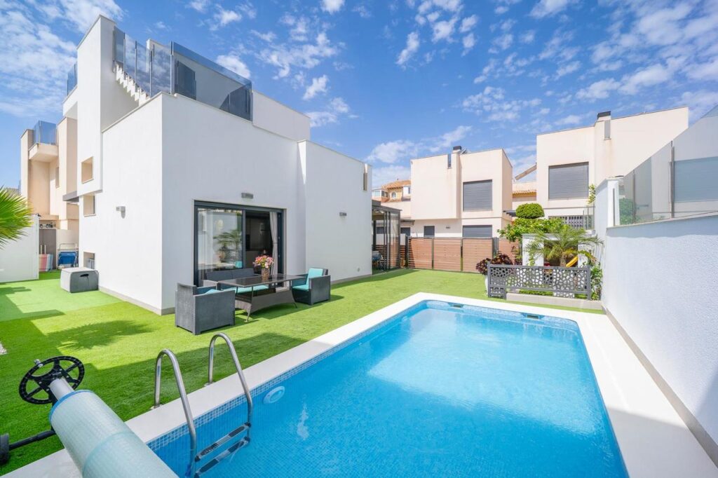 Villa w Torrevieja - oferta MLSC1306048