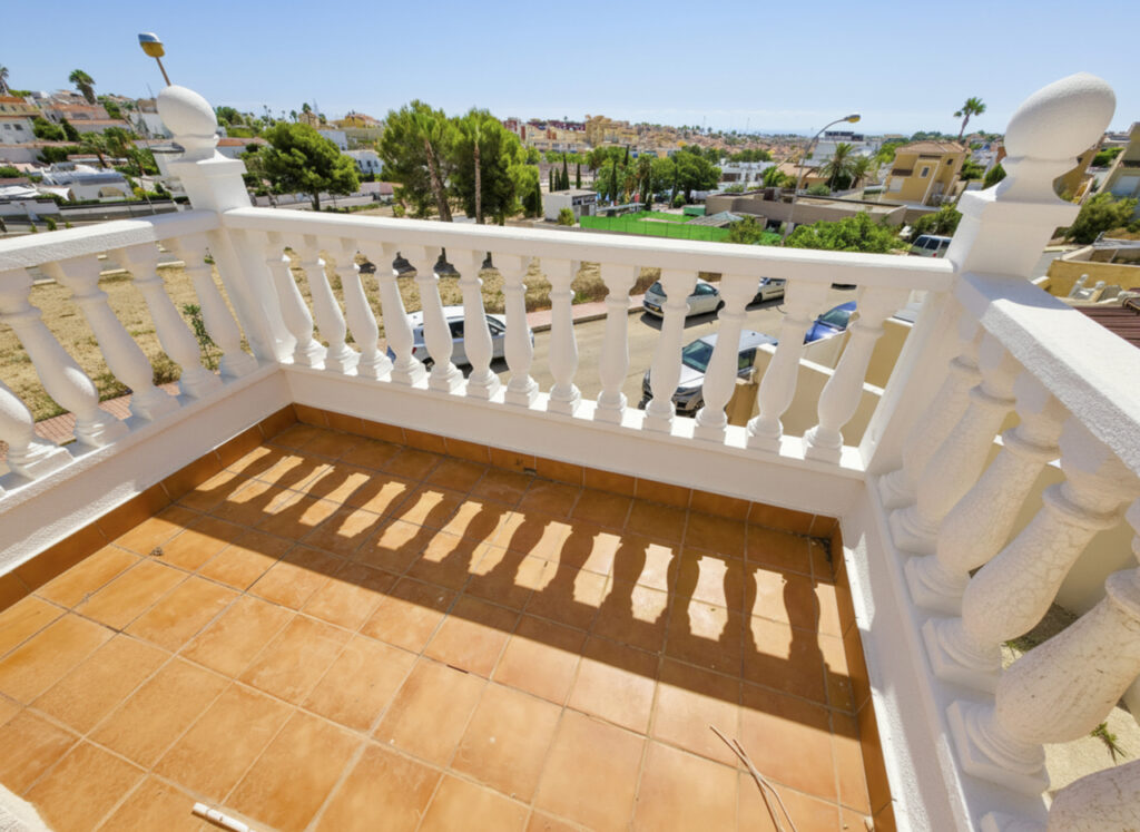 Villa w Villamartin - oferta MLSC5048526