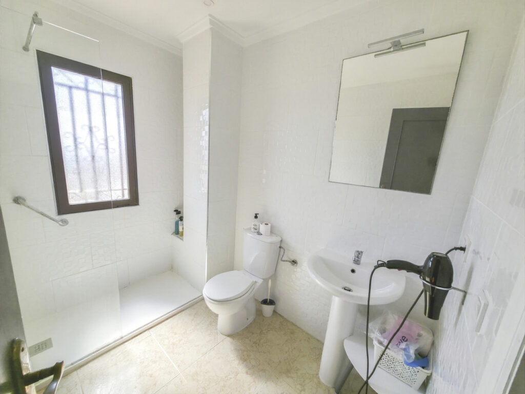 Villa w Villamartin - oferta MLSC5048526