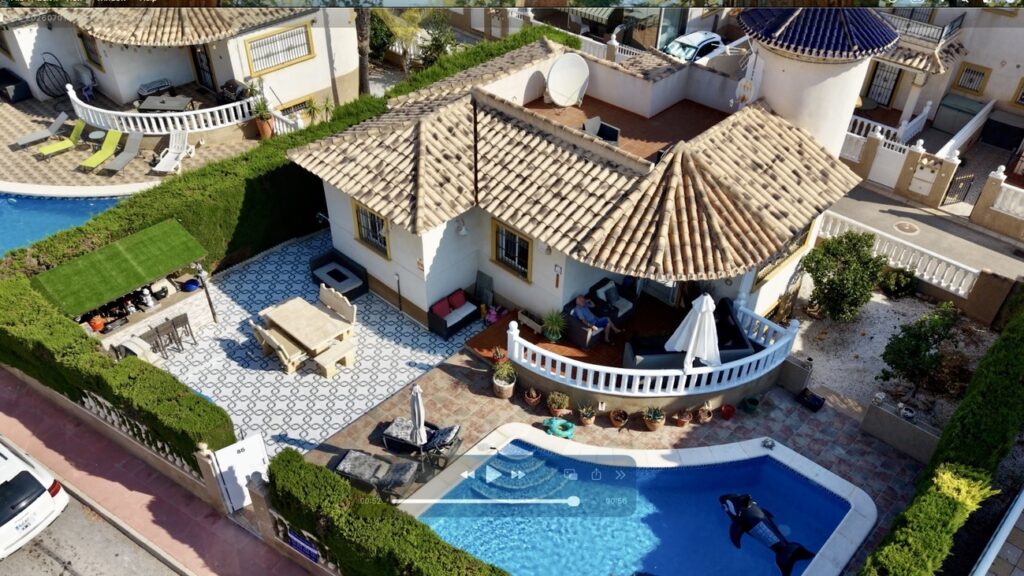 Villa w Villamartin - oferta MLSC5759926