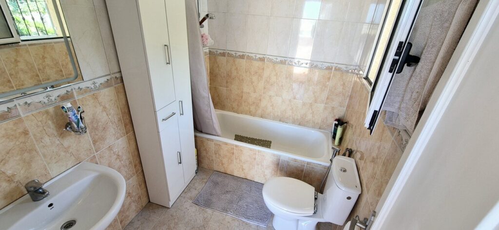Villa w Villamartin - oferta MLSC9532346
