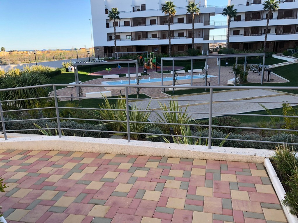 Apartment w Cabo Roig - oferta MLSC4292253