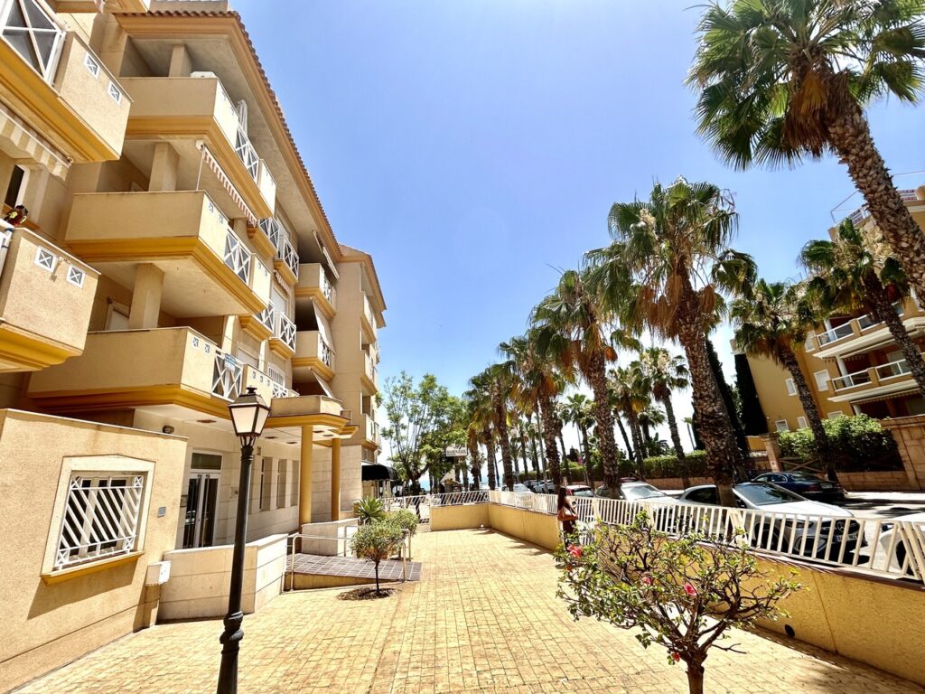 Apartment w Cabo Roig - oferta MLSC8615451