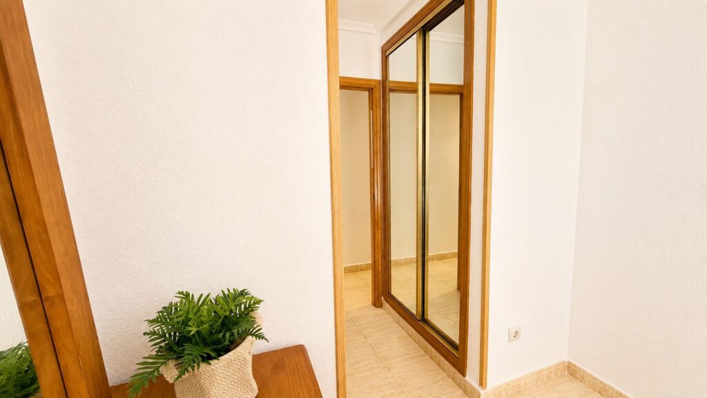 Apartment w Torrevieja - oferta MLSC1136867