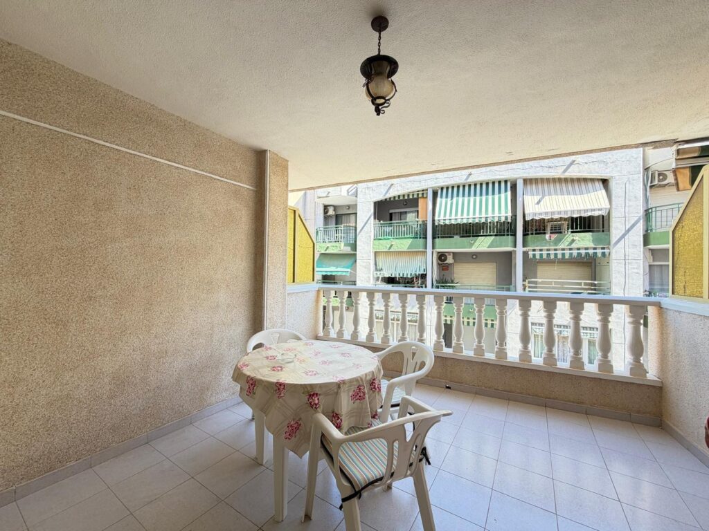 Apartment w Torrevieja - oferta MLSC1937291