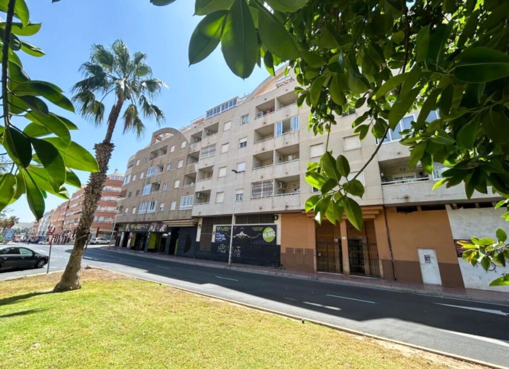 Apartment w Torrevieja - oferta MLSC2017576