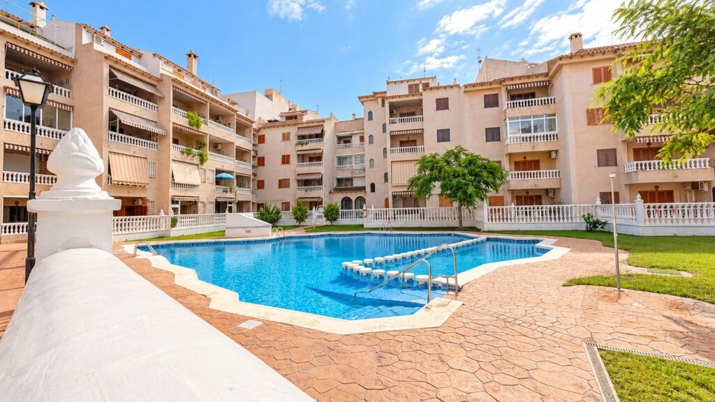 Apartment w Torrevieja - oferta MLSC266202