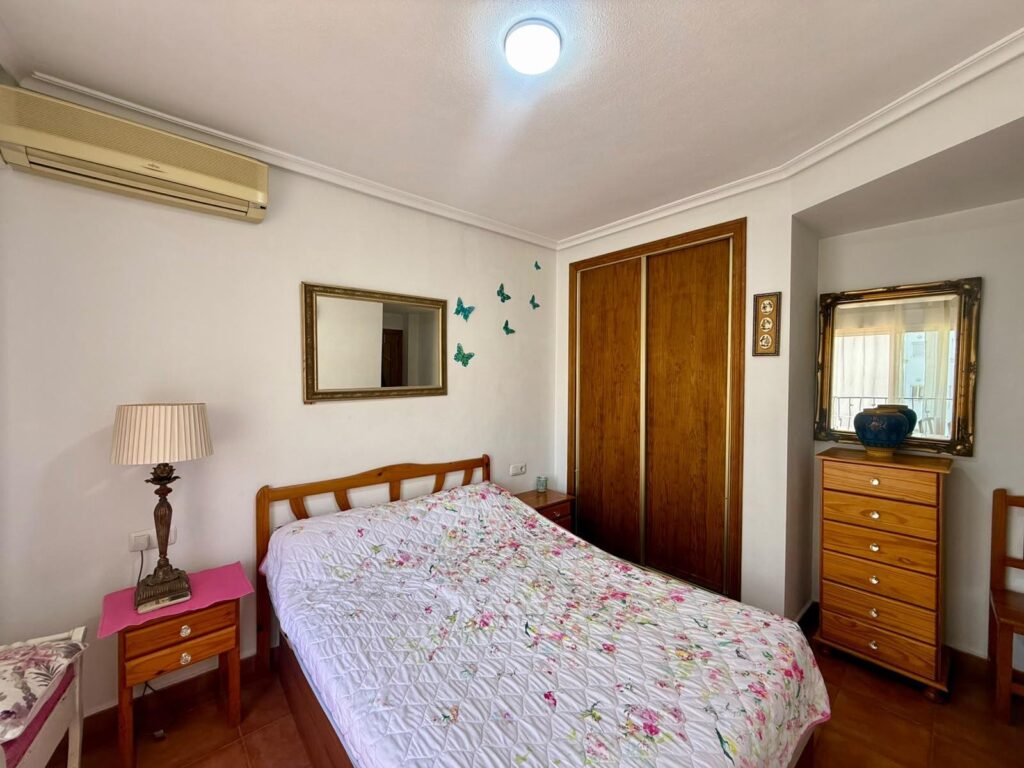 Apartment w Torrevieja - oferta MLSC3712912