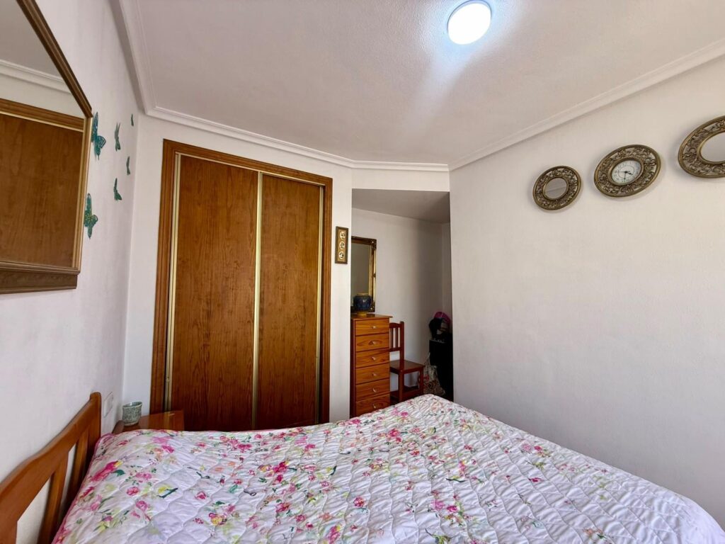 Apartment w Torrevieja - oferta MLSC3712912